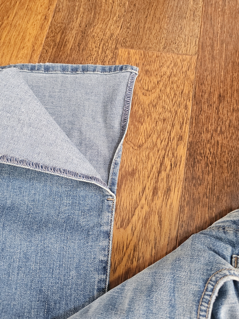 Joe's Jeans Light Blue High-Rise Bootcut Jeans - Picture 5 of 5